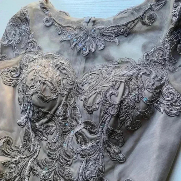 NWT JJ's House Mother of the Bride Maxi Dress. Size 14 - Picture 6 of 11